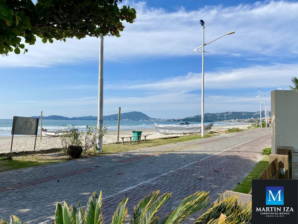 Casa para alugar  no Bombas - Bombinhas, SC. Imveis