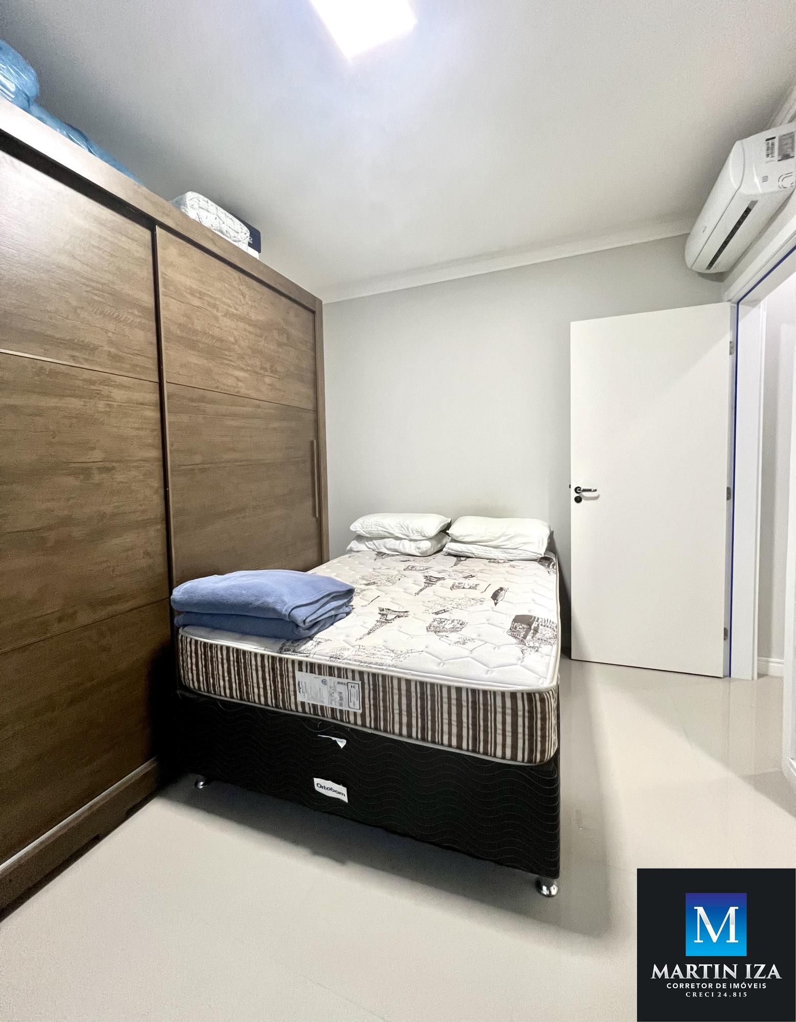 Apartamento à venda com 2 quartos, 75m² - Foto 11