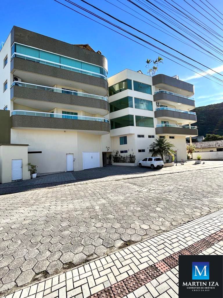 Apartamento para alugar  no Bombas - Bombinhas, SC. Imveis