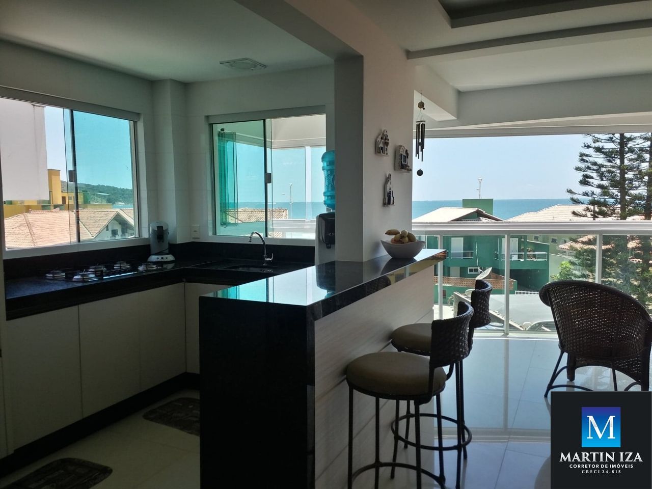 Apartamento para alugar  no Bombas - Bombinhas, SC. Imveis