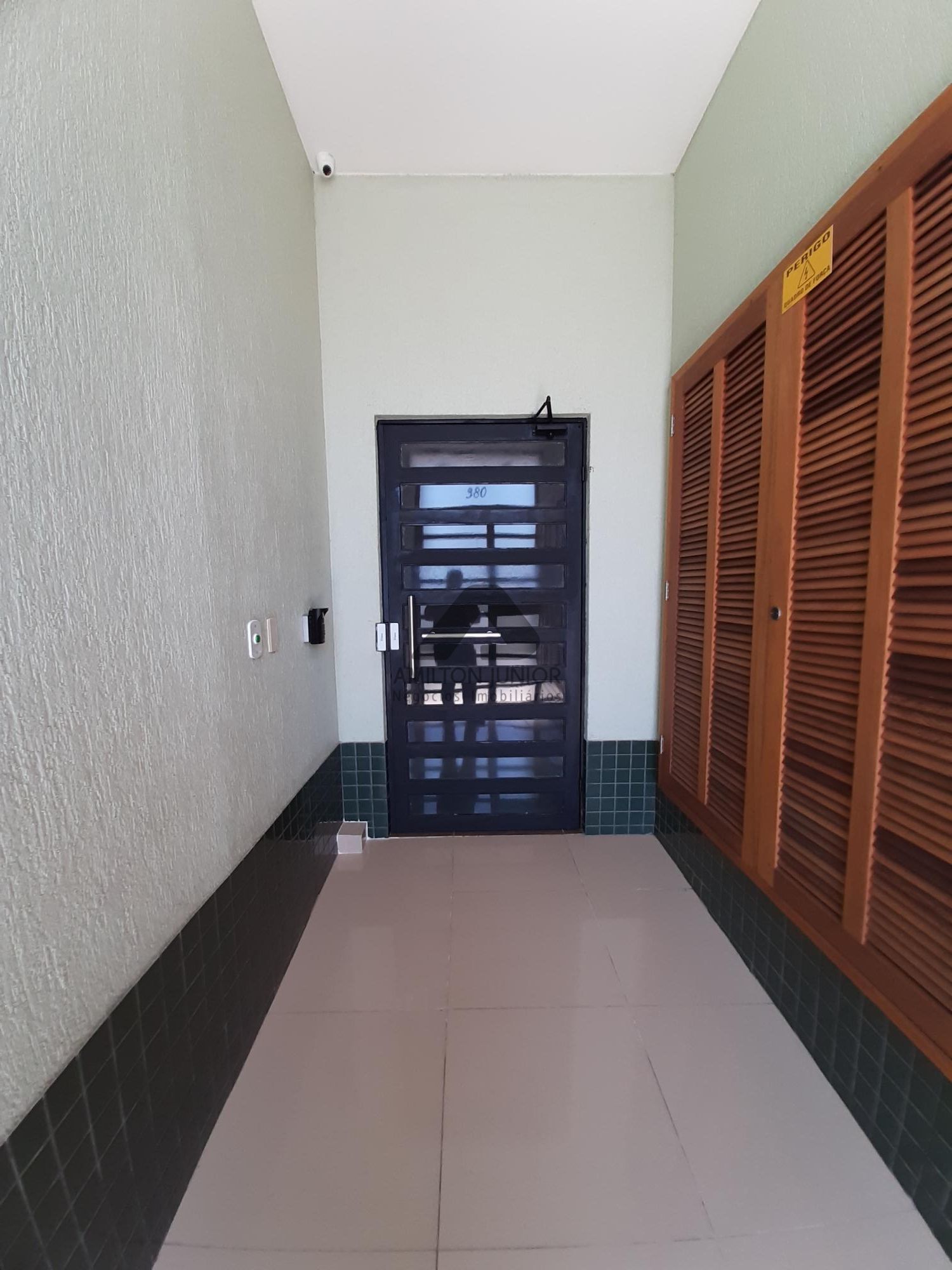 Apartamento à venda com 1 quarto, 53m² - Foto 6