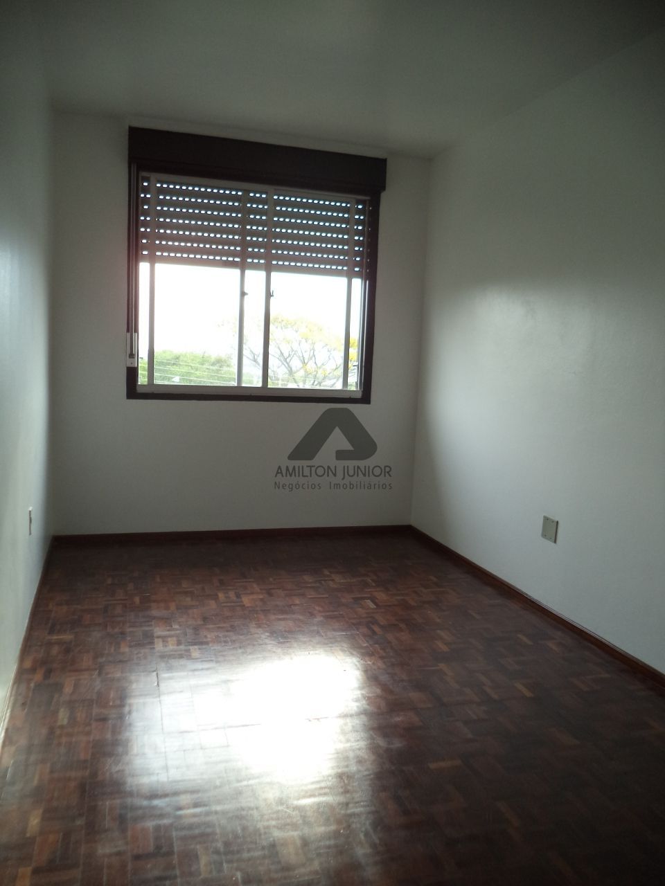 Apartamento à venda com 3 quartos, 110m² - Foto 11