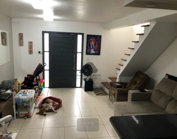 Casa à venda com 3 quartos, 156m² - Foto 2