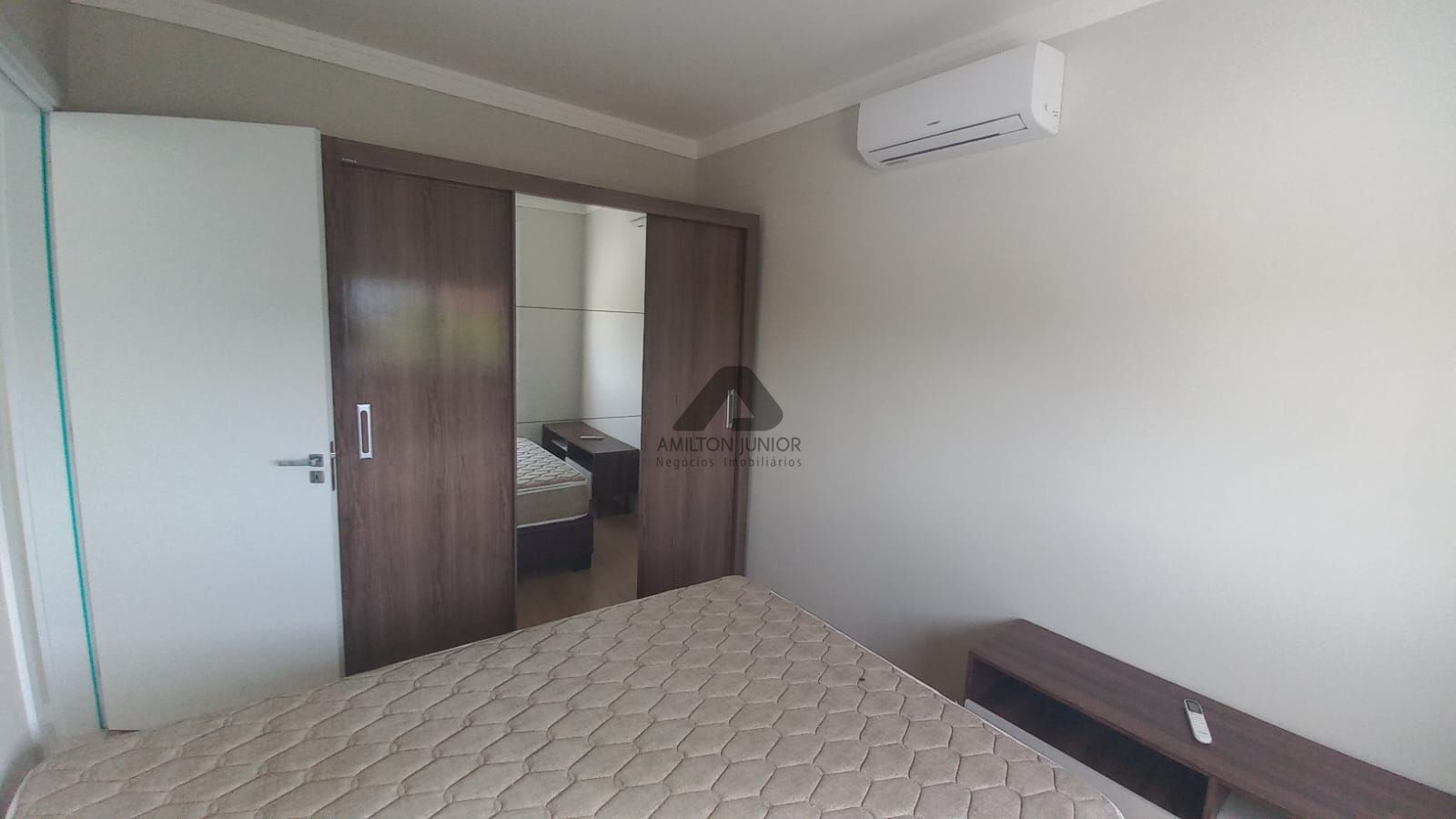 Apartamento para alugar com 1 quarto, 34m² - Foto 11