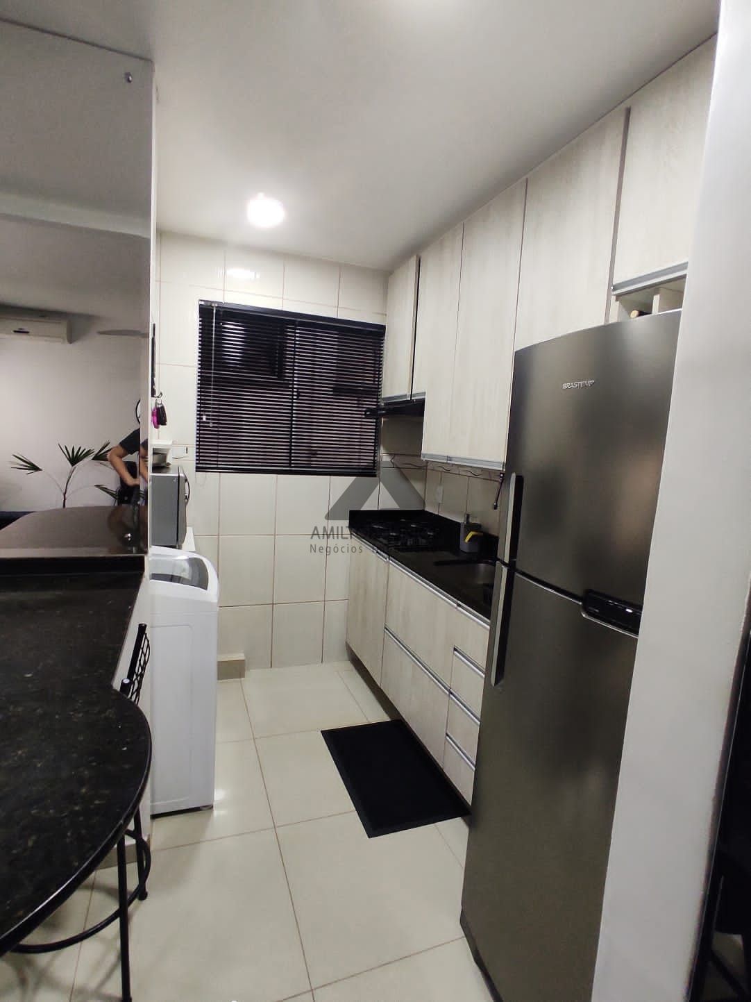 Apartamento à venda com 2 quartos, 44m² - Foto 4