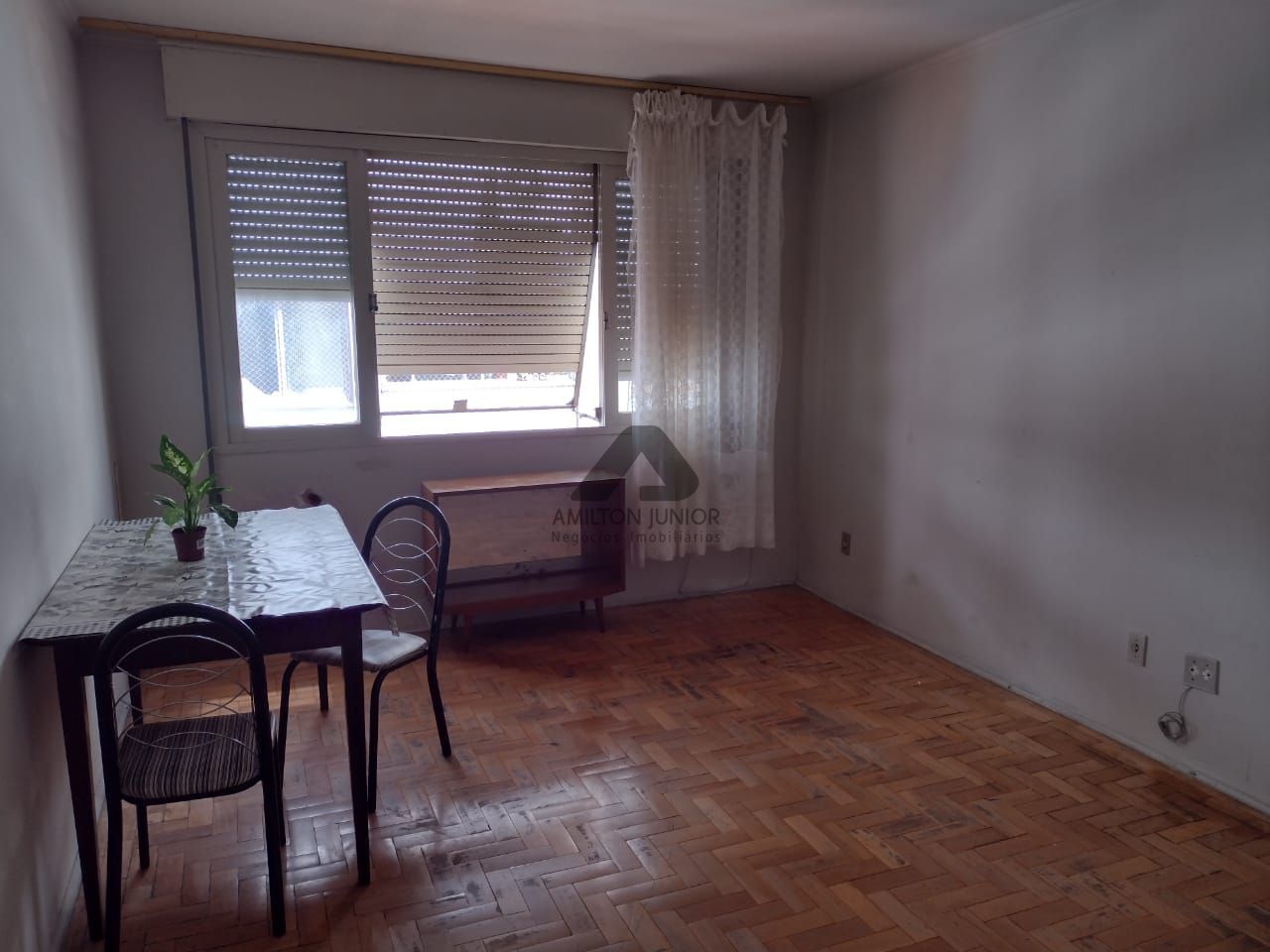 Apartamento à venda com 3 quartos, 98m² - Foto 3