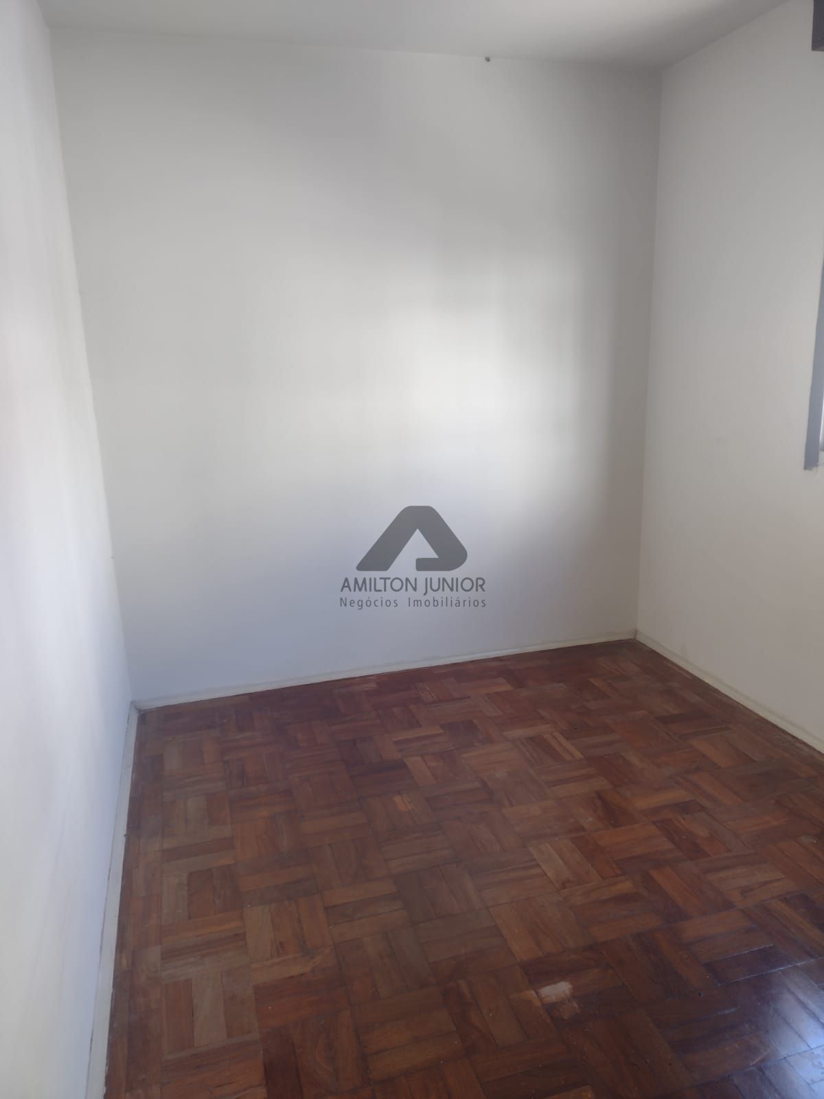 Apartamento à venda com 2 quartos, 80m² - Foto 12