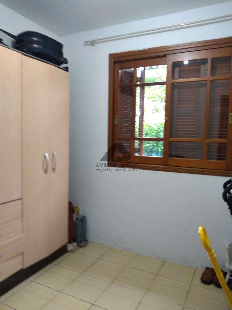 Casa à venda com 3 quartos, 124m² - Foto 8