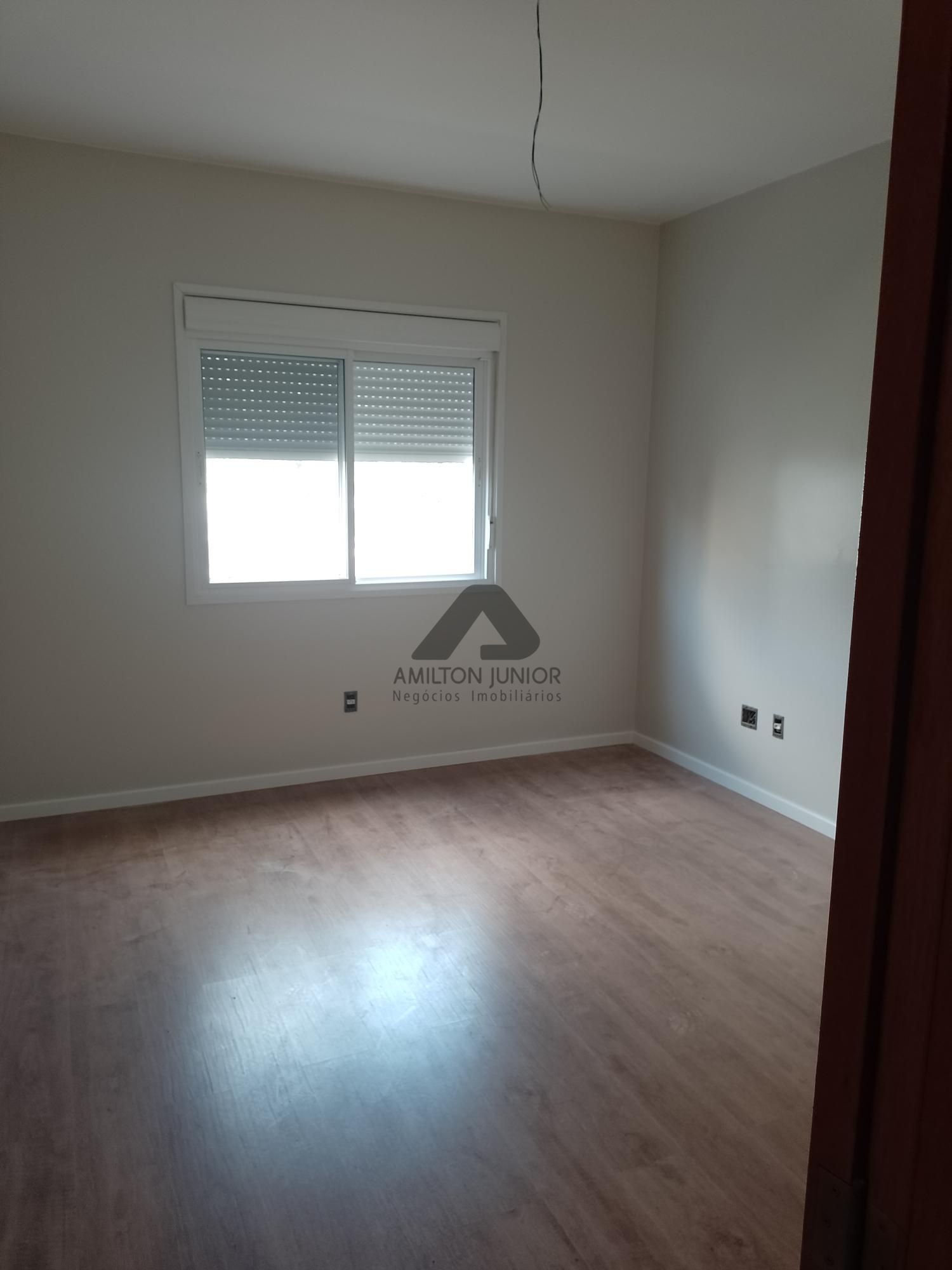 Apartamento à venda com 3 quartos, 106m² - Foto 7