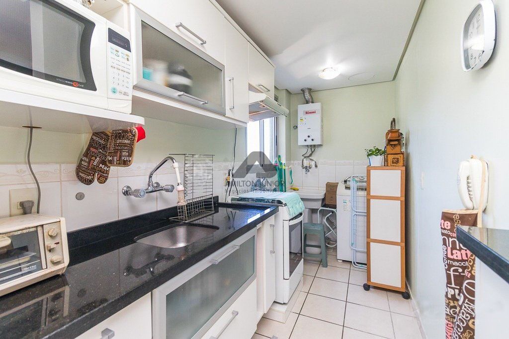 Apartamento à venda com 2 quartos, 68m² - Foto 9