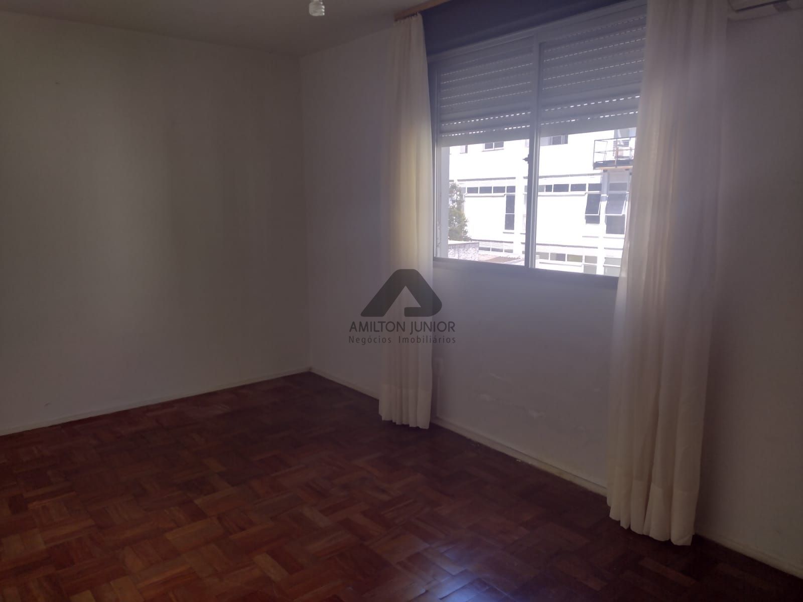 Apartamento à venda com 2 quartos, 80m² - Foto 9