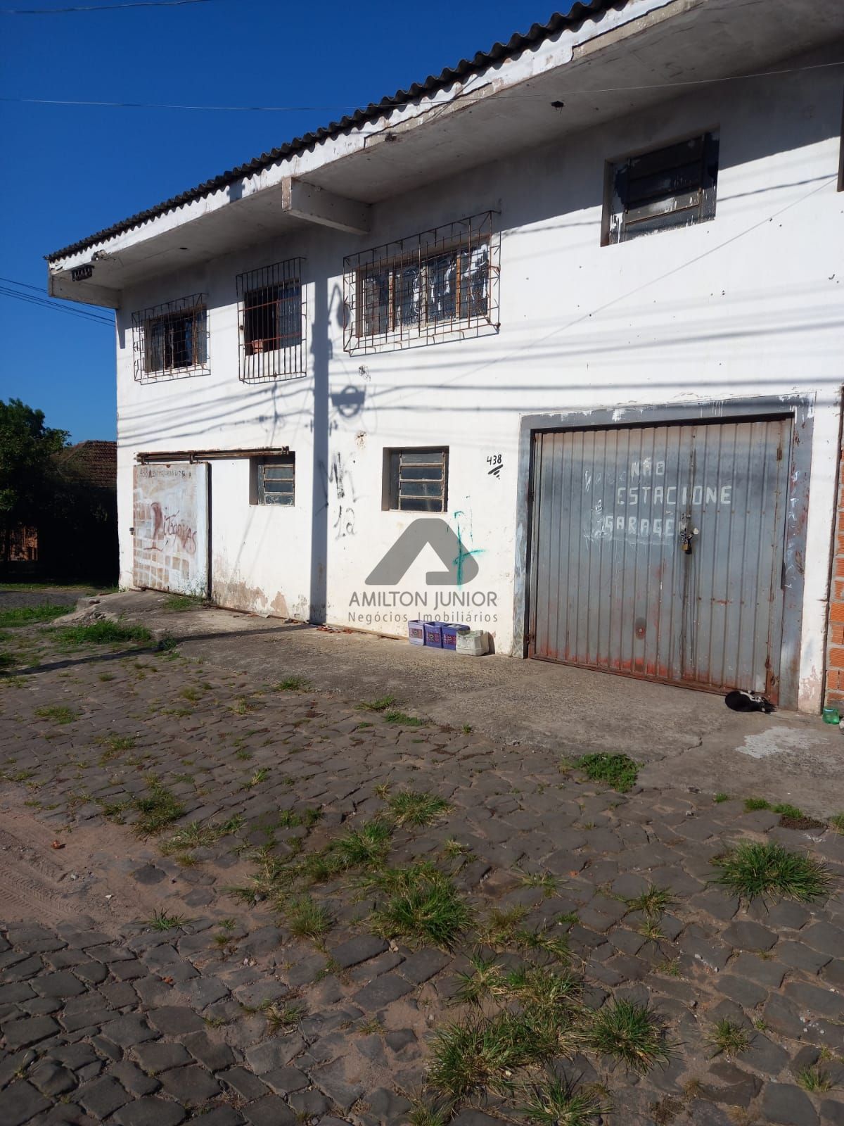 Depósito-Galpão-Armazém à venda com 1 quarto, 256m² - Foto 1