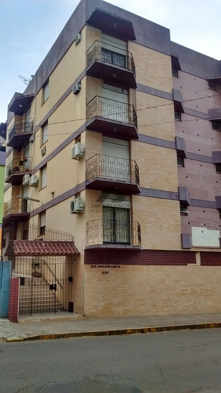 Apartamento à venda com 2 quartos, 67m² - Foto 12