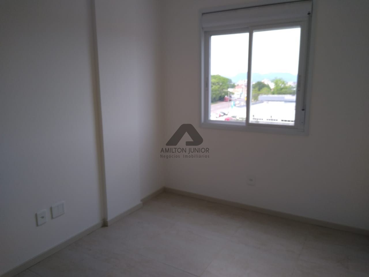 Apartamento à venda com 1 quarto, 42m² - Foto 6