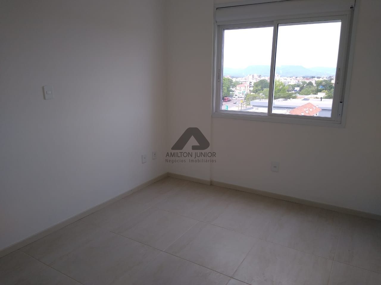 Apartamento à venda com 1 quarto, 42m² - Foto 9