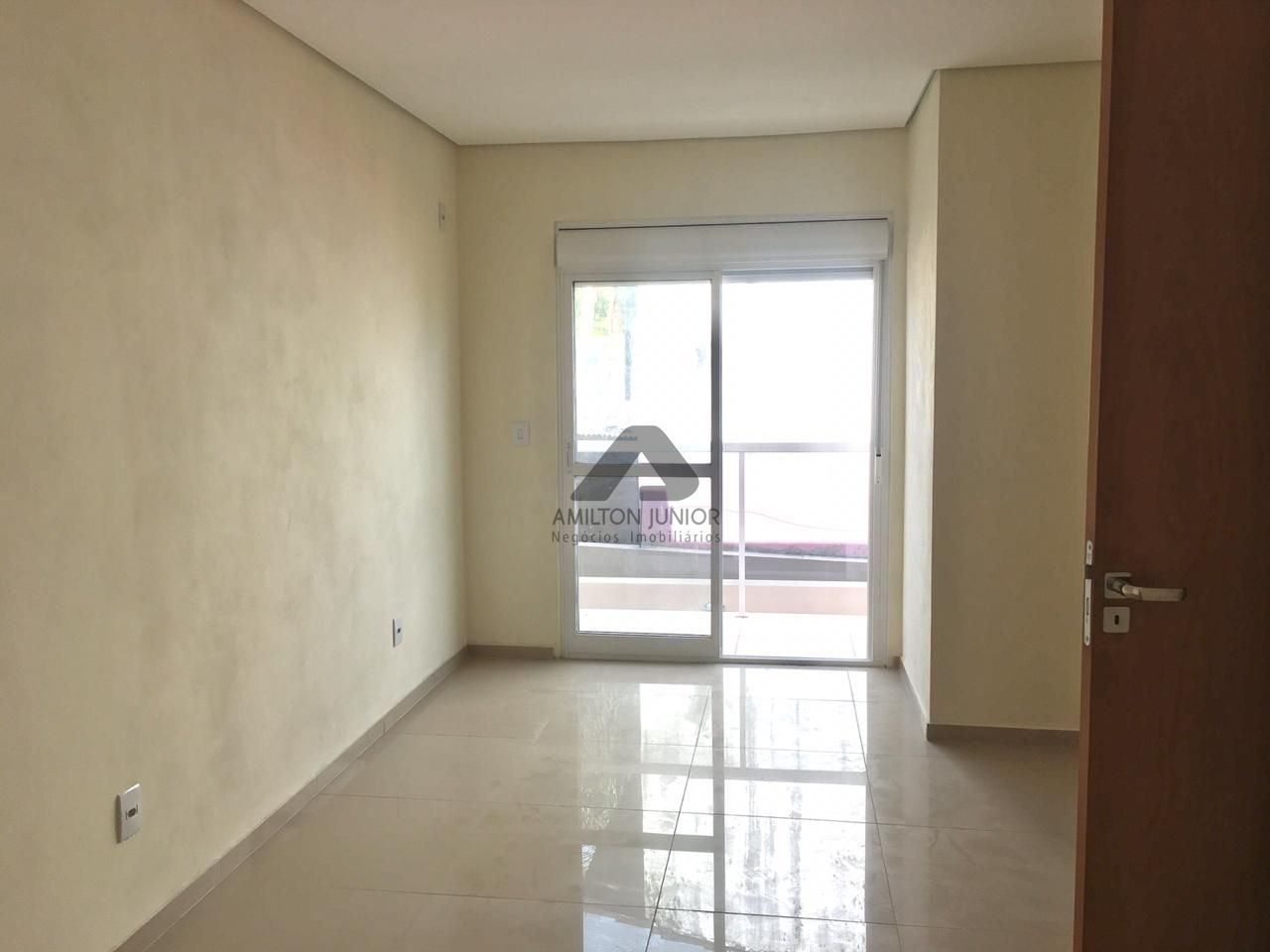 Casa à venda com 2 quartos, 65m² - Foto 15