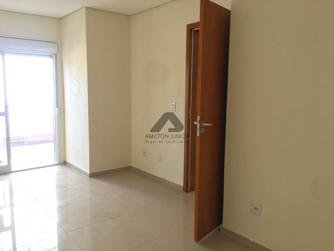 Casa à venda com 2 quartos, 65m² - Foto 14