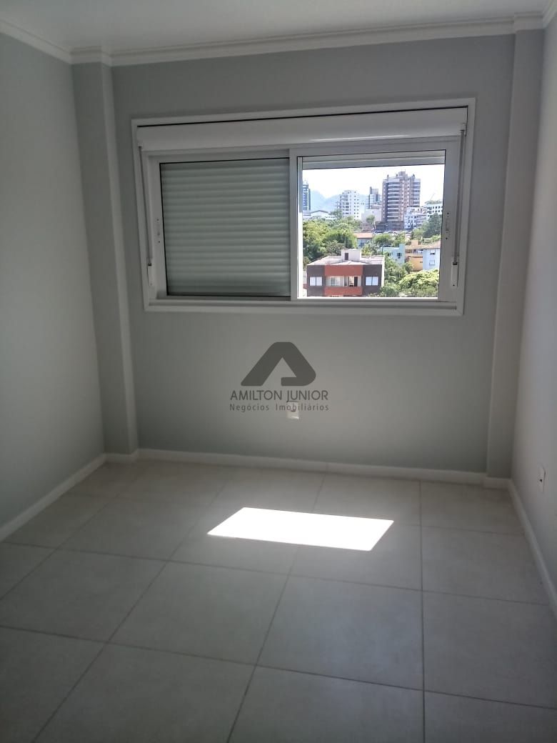 Apartamento à venda com 2 quartos, 83m² - Foto 7