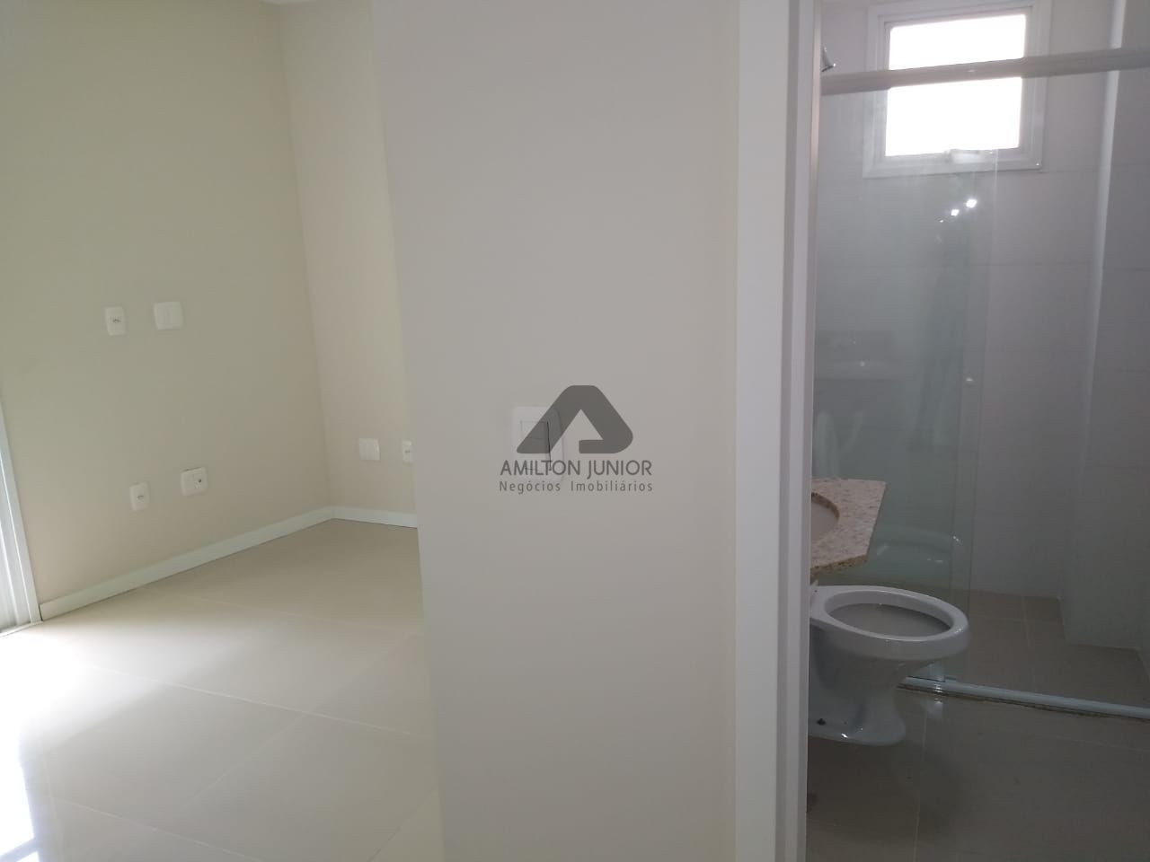 Apartamento à venda com 2 quartos, 90m² - Foto 7