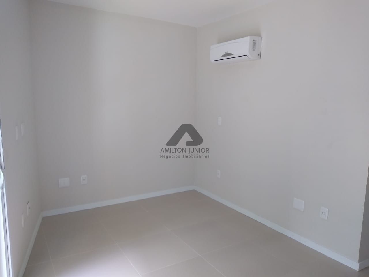 Apartamento à venda com 2 quartos, 90m² - Foto 10