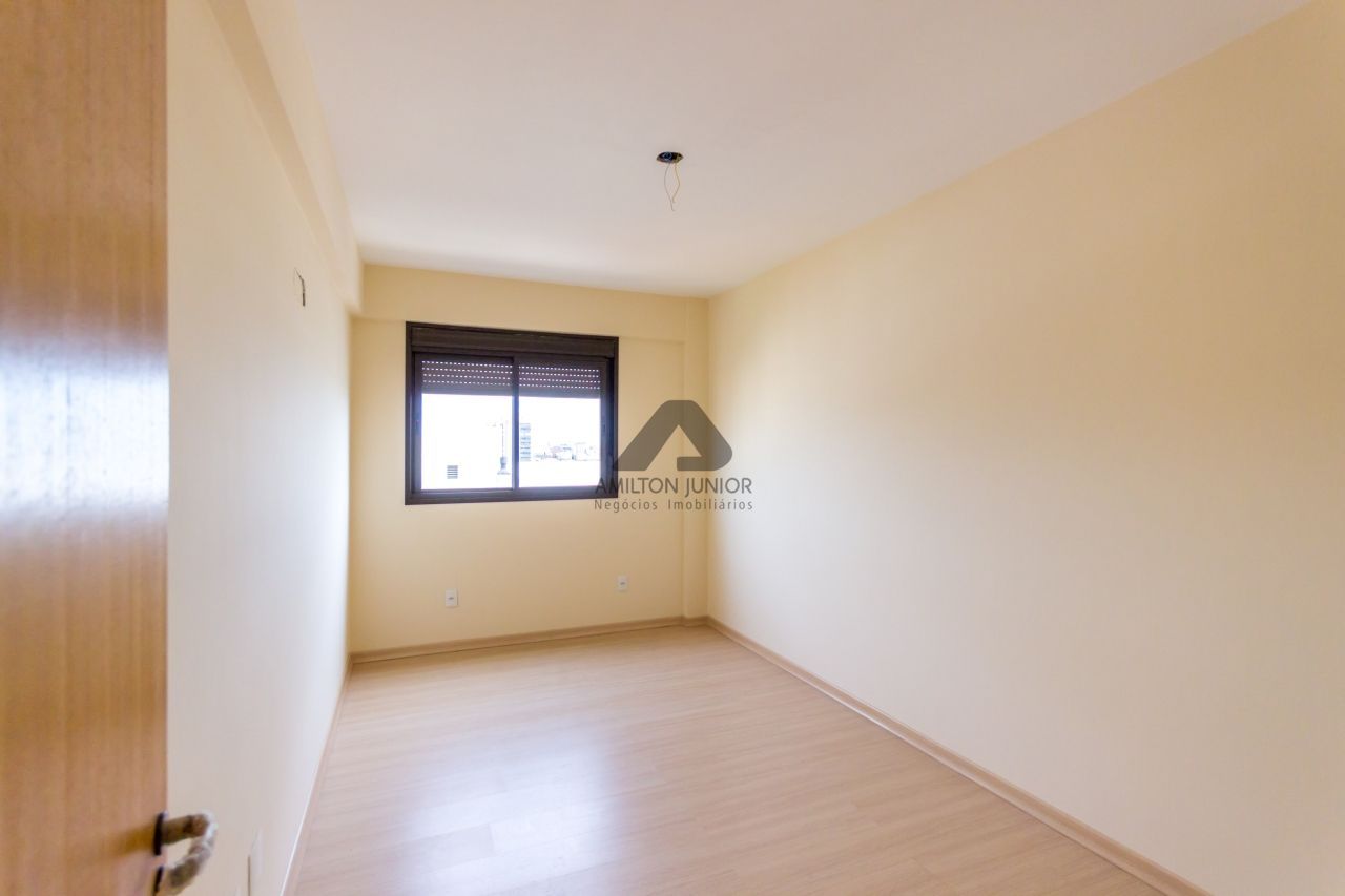 Apartamento à venda com 3 quartos, 160m² - Foto 8