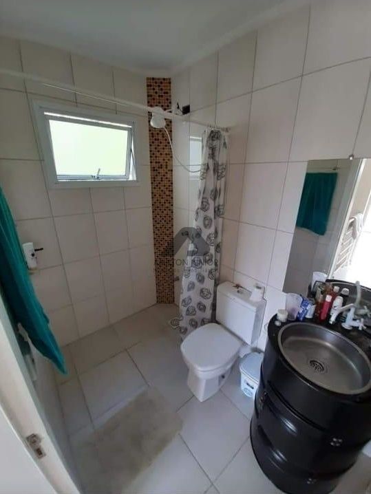 Casa de Condomínio à venda com 3 quartos, 106290m² - Foto 9