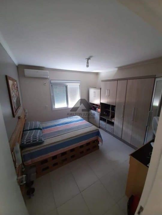 Casa de Condomínio à venda com 3 quartos, 106290m² - Foto 5