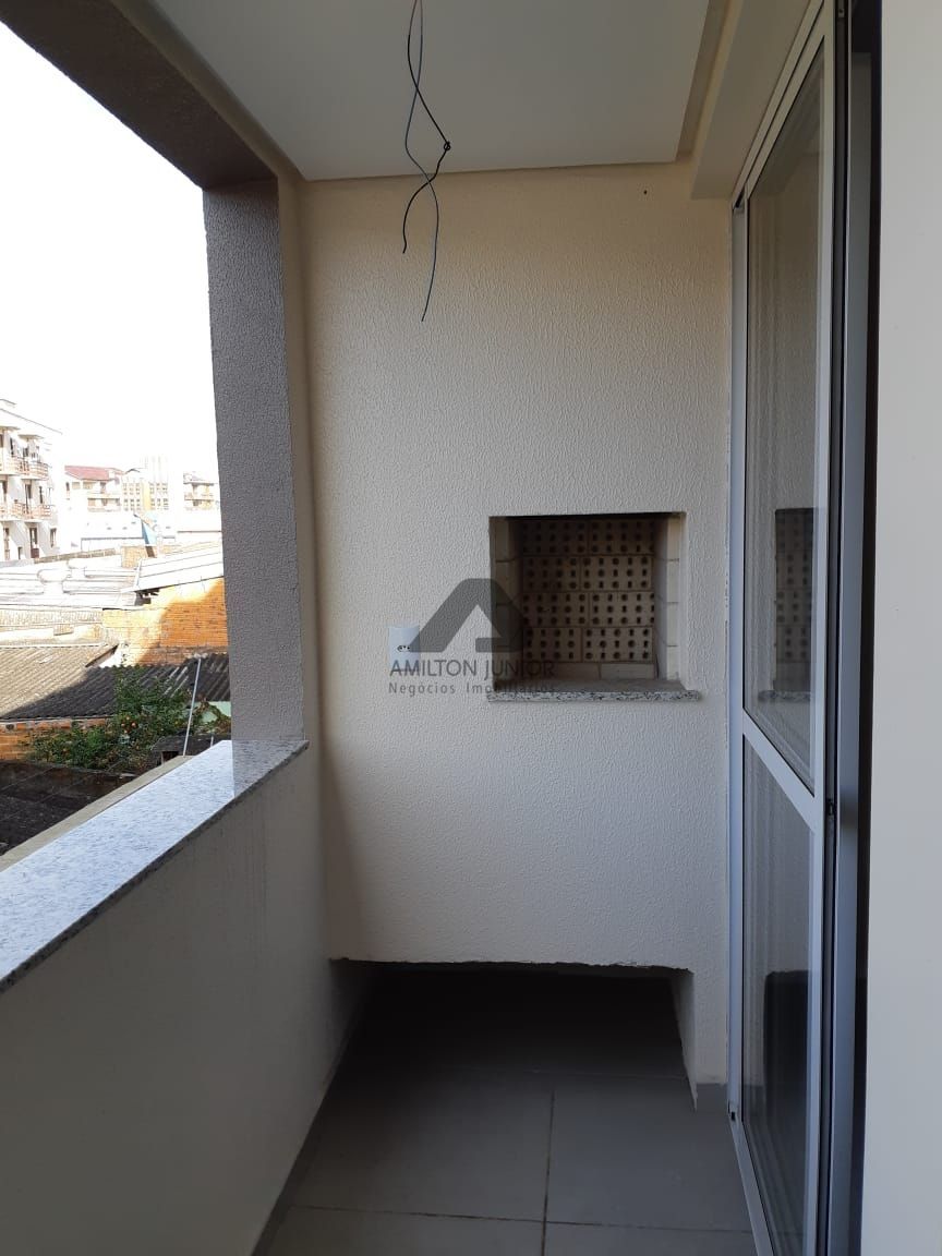 Apartamento à venda com 2 quartos, 62m² - Foto 5