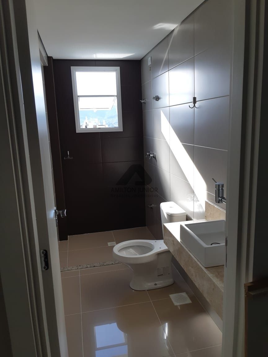 Apartamento à venda com 2 quartos, 80m² - Foto 6