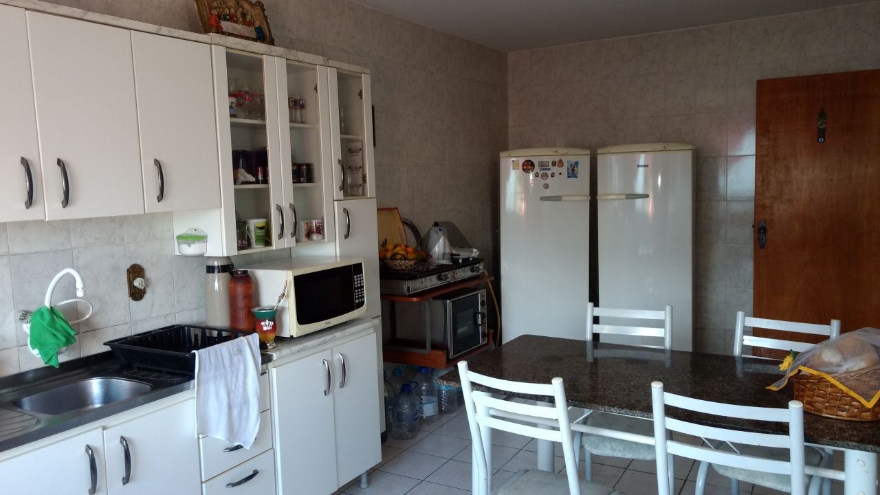 Apartamento à venda com 3 quartos, 140m² - Foto 9