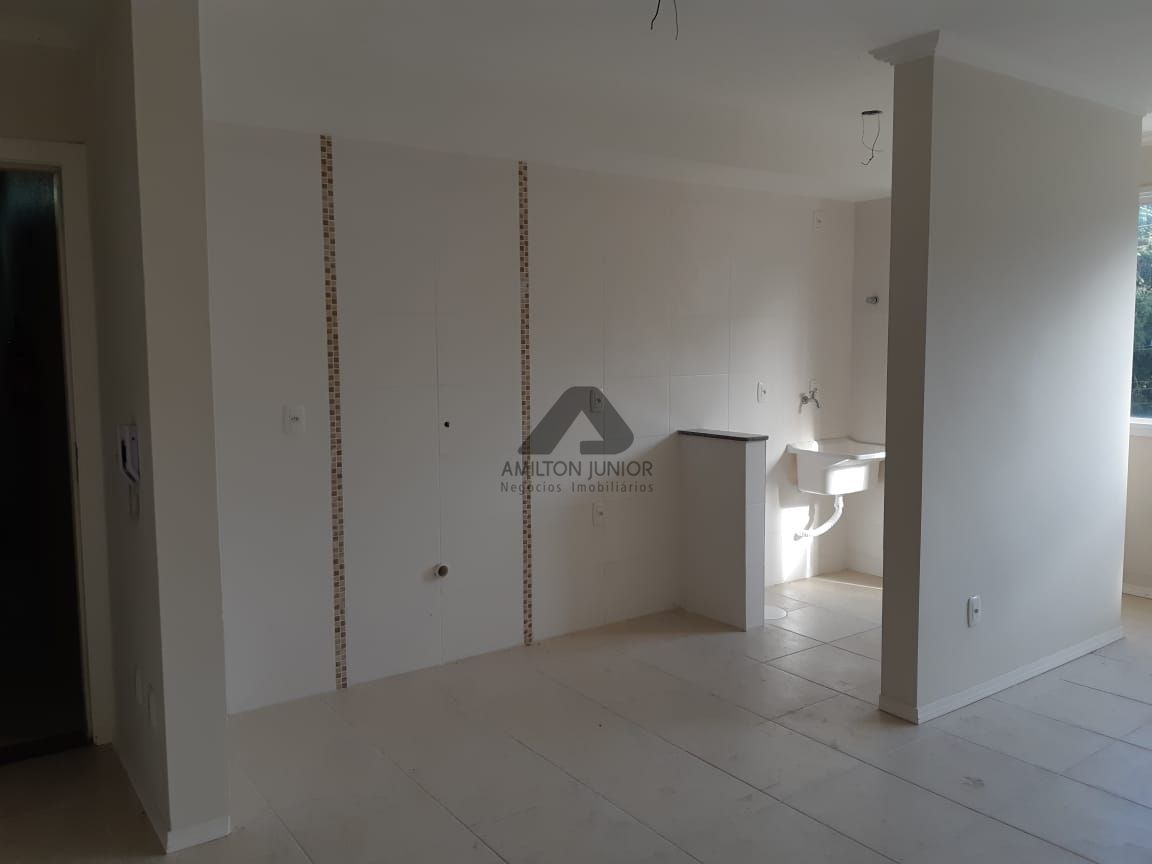 Apartamento à venda com 2 quartos, 65m² - Foto 2