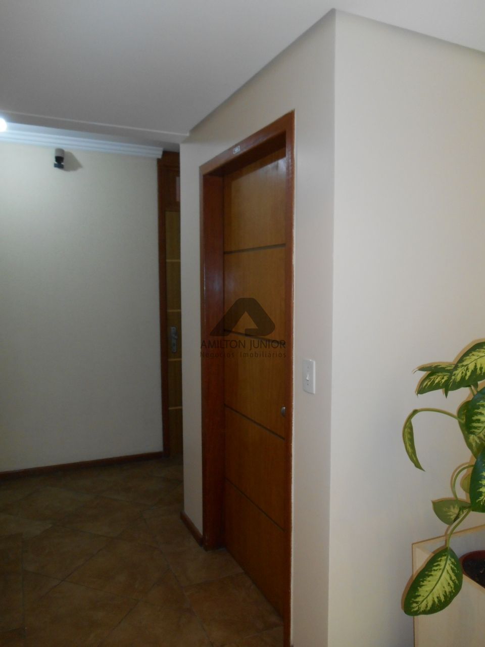 Apartamento para alugar com 2 quartos, 83m² - Foto 2