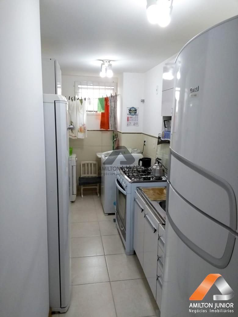 Apartamento à venda com 2 quartos, 78m² - Foto 7