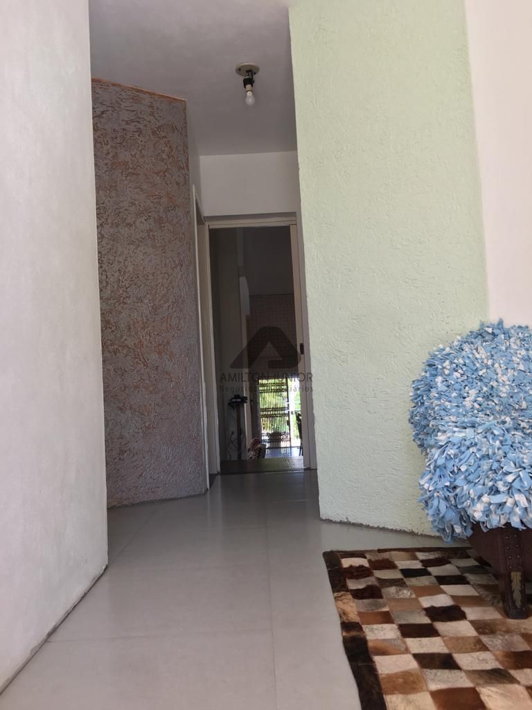 Casa à venda com 4 quartos, 250m² - Foto 8