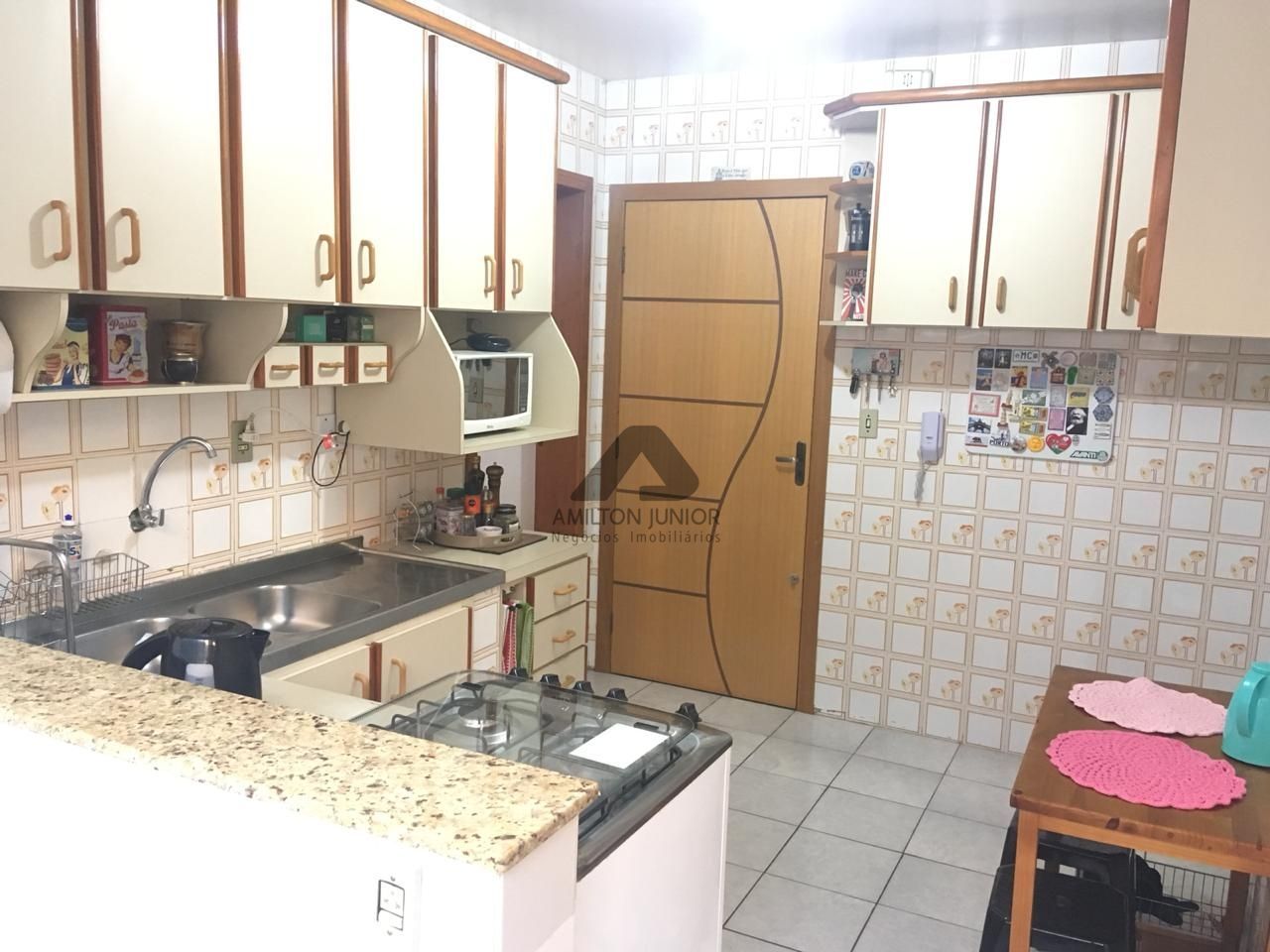 Apartamento à venda com 3 quartos, 110m² - Foto 18