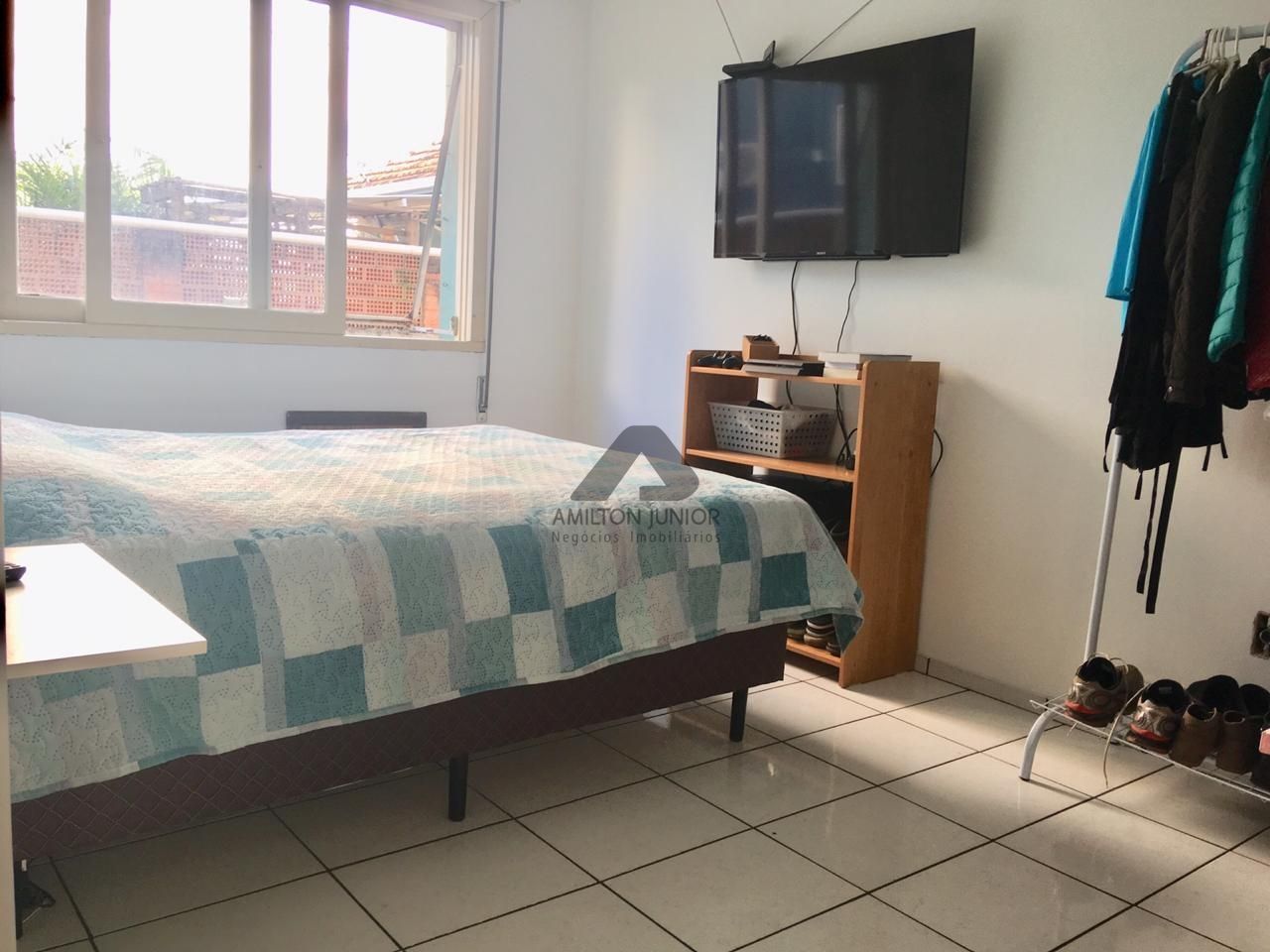 Apartamento à venda com 3 quartos, 110m² - Foto 3