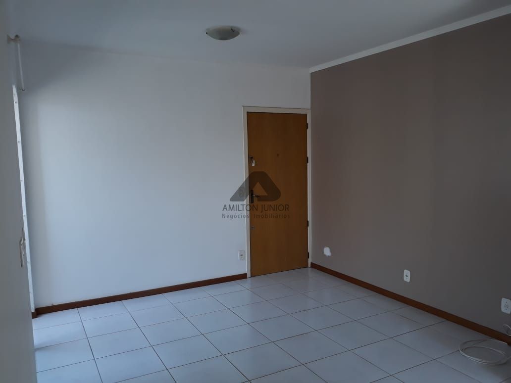 Apartamento à venda com 2 quartos, 51m² - Foto 2