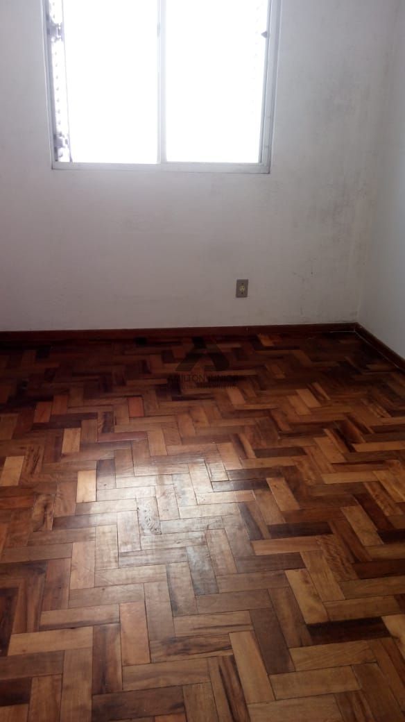 Apartamento à venda com 4 quartos, 72m² - Foto 4