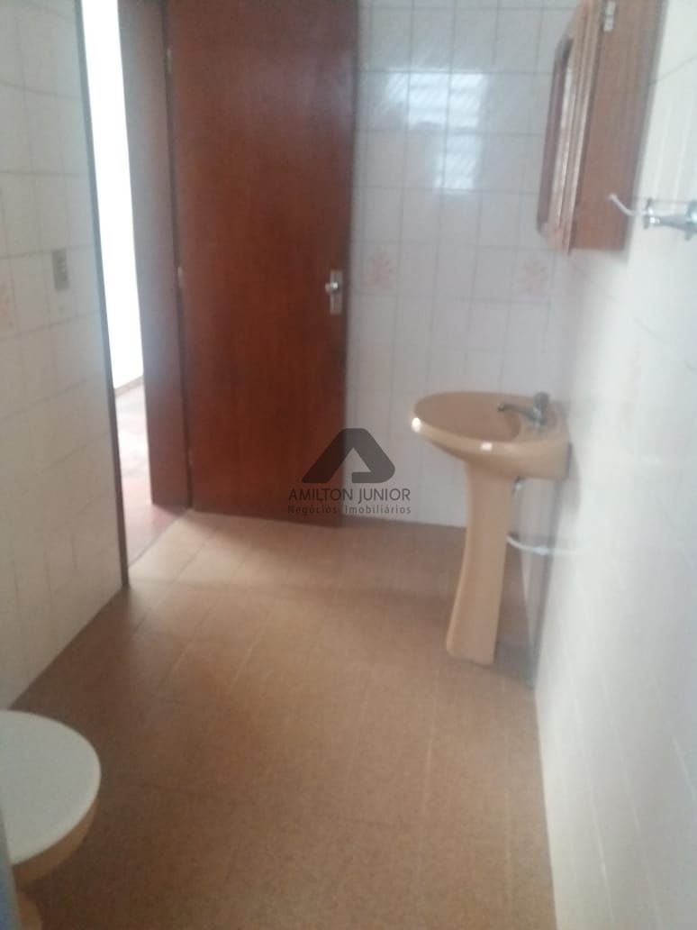 Apartamento à venda com 2 quartos, 81m² - Foto 9