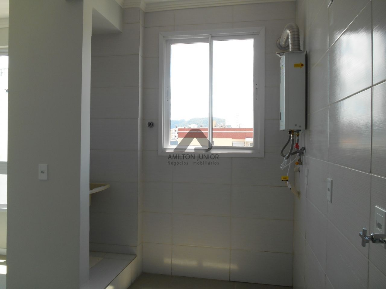 Apartamento à venda com 1 quarto, 45m² - Foto 5