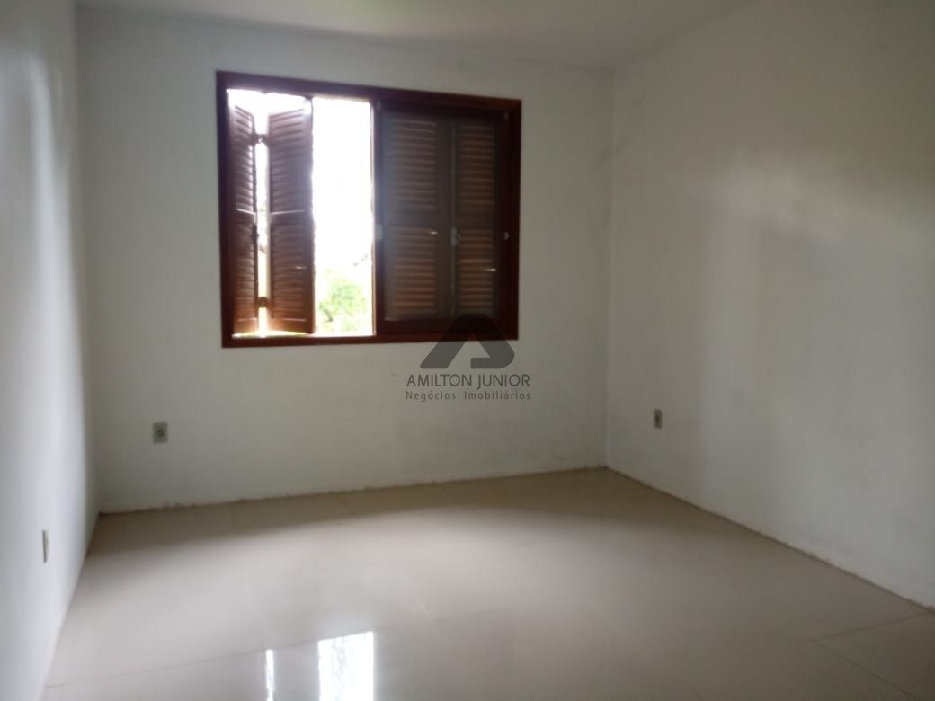 Casa à venda com 4 quartos, 250m² - Foto 6