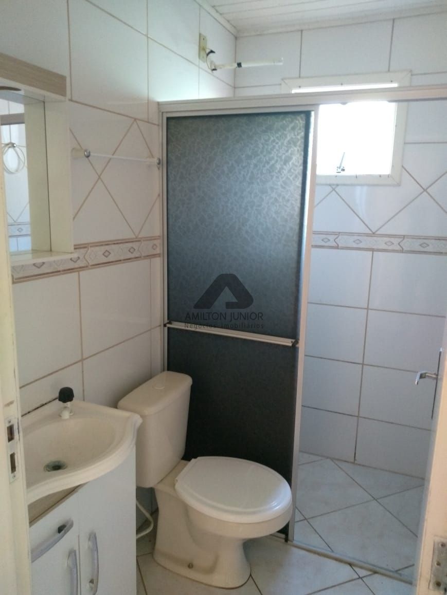 Casa à venda com 2 quartos, 84m² - Foto 11