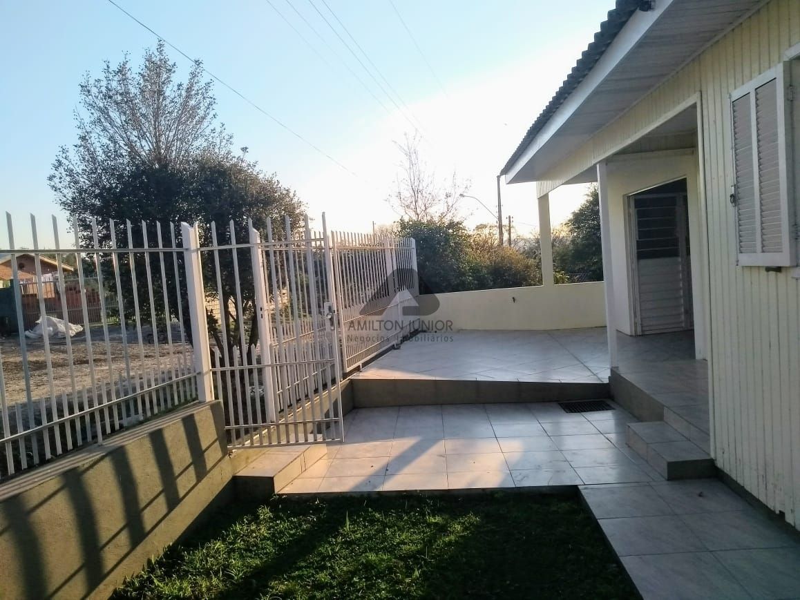 Casa à venda com 2 quartos, 84m² - Foto 4