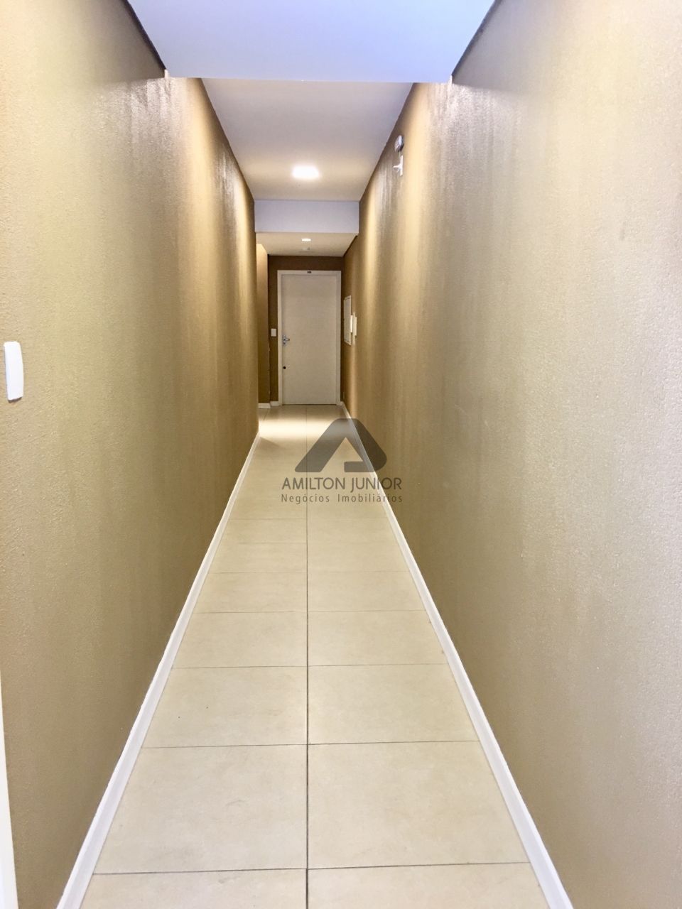 Cobertura à venda com 4 quartos, 220m² - Foto 6