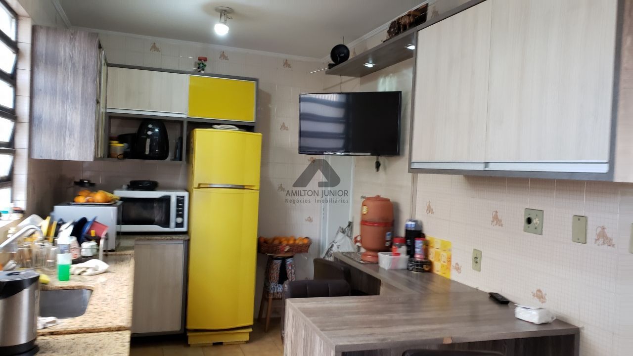 Apartamento à venda com 3 quartos, 115m² - Foto 17