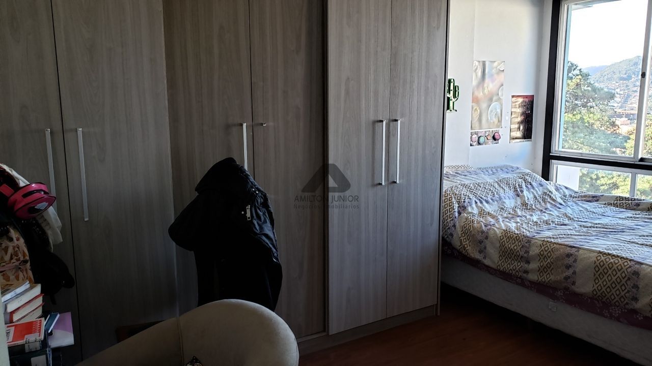 Apartamento à venda com 3 quartos, 115m² - Foto 8