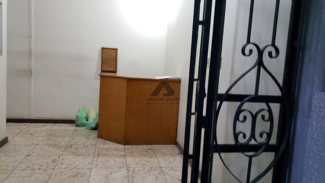 Apartamento à venda com 3 quartos, 115m² - Foto 31