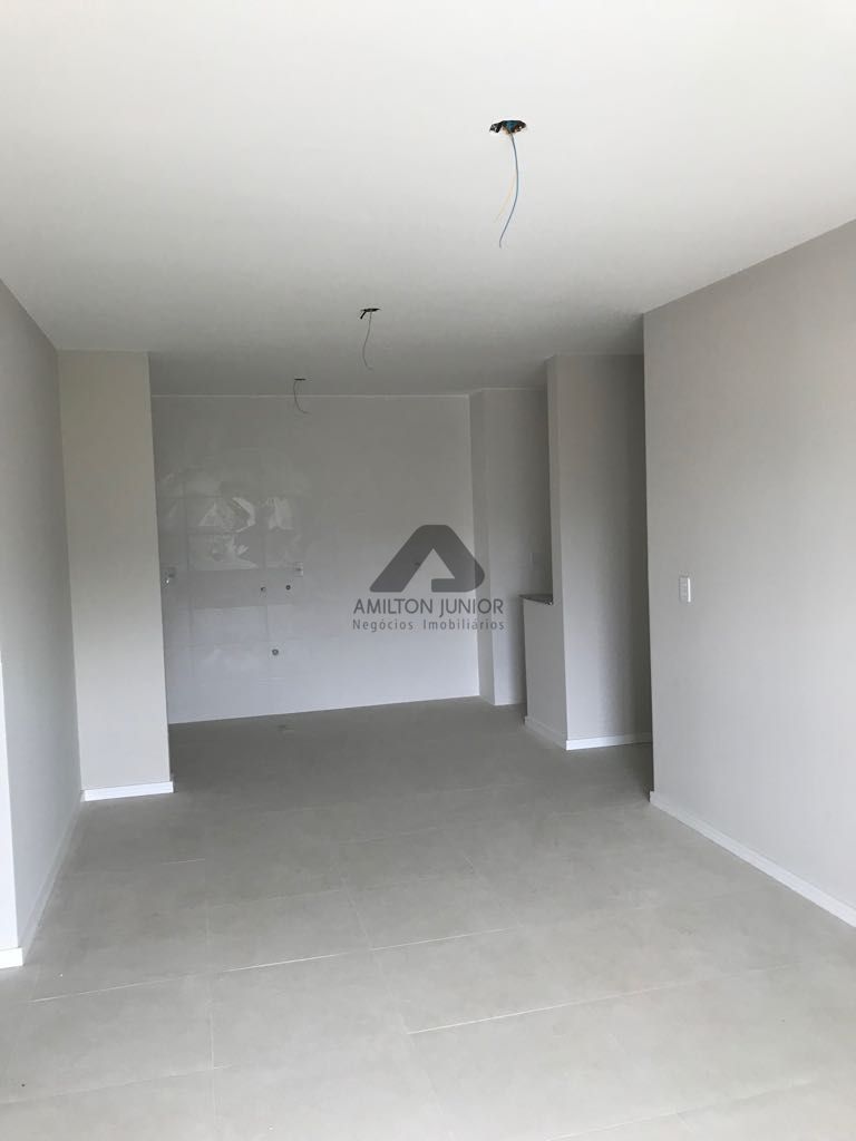 Apartamento à venda com 3 quartos, 86m² - Foto 8