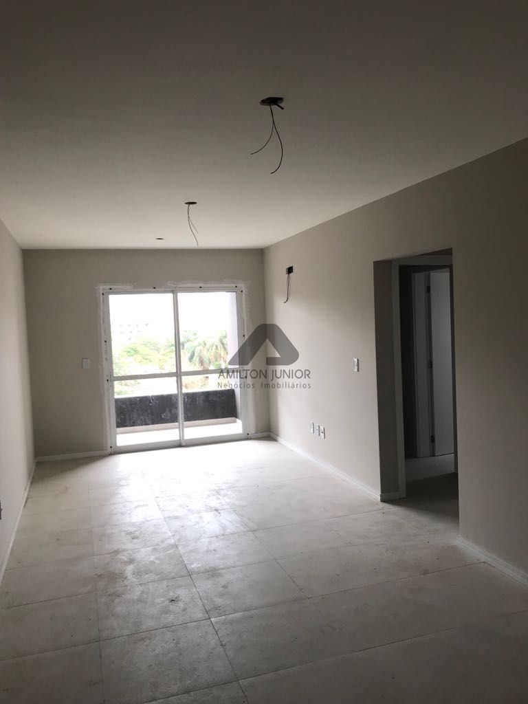 Apartamento à venda com 3 quartos, 86m² - Foto 7