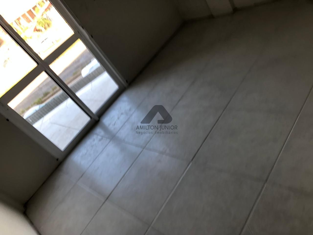 Apartamento à venda com 2 quartos, 80m² - Foto 13